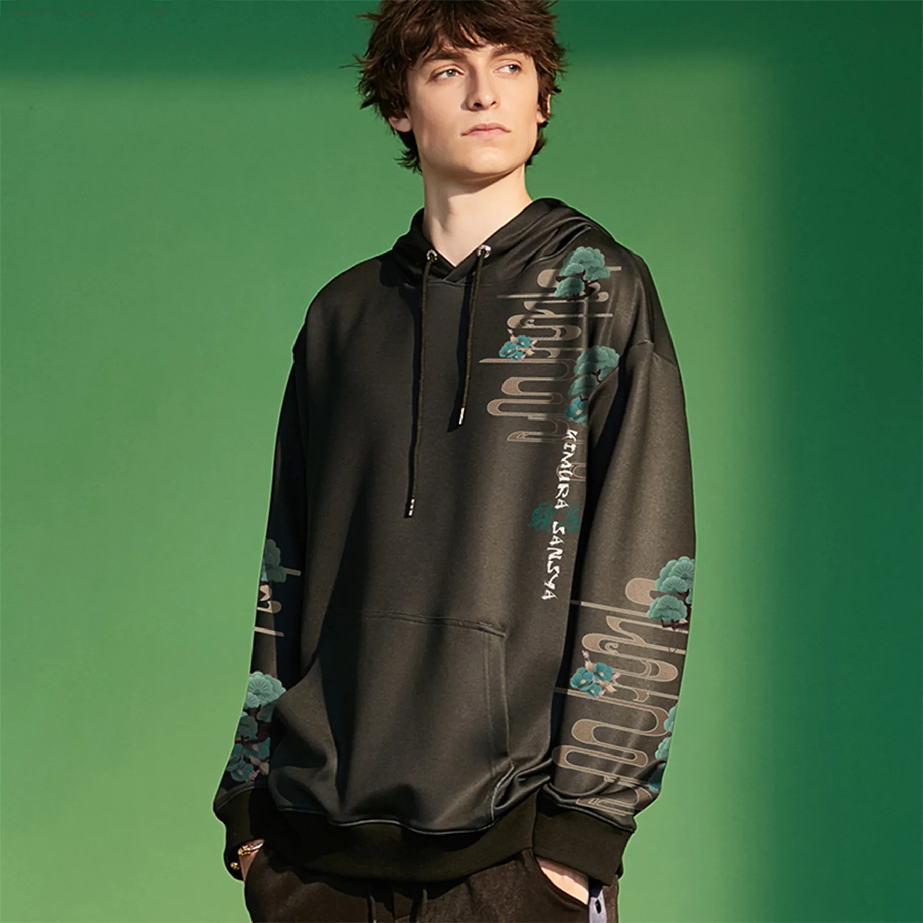 義 Goddess of War Pullover Hoodie