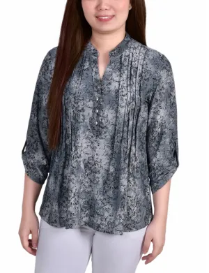 3/4 Roll Tab Sleeve Y Neck Top Smooth Zipper Integration