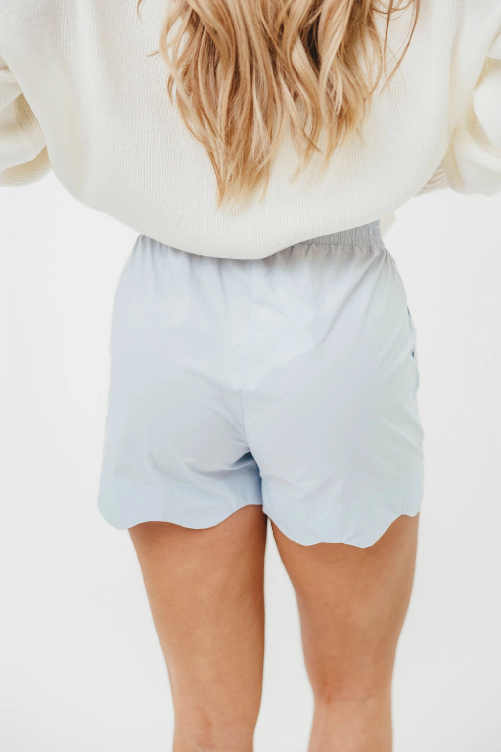 Ricci Scallop Shorts in Blue Refined Texture