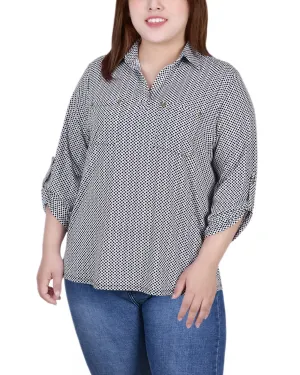 Reinforced Hem Plus Size 3/4 Roll Tab Sleeve Studded Y Neck Top