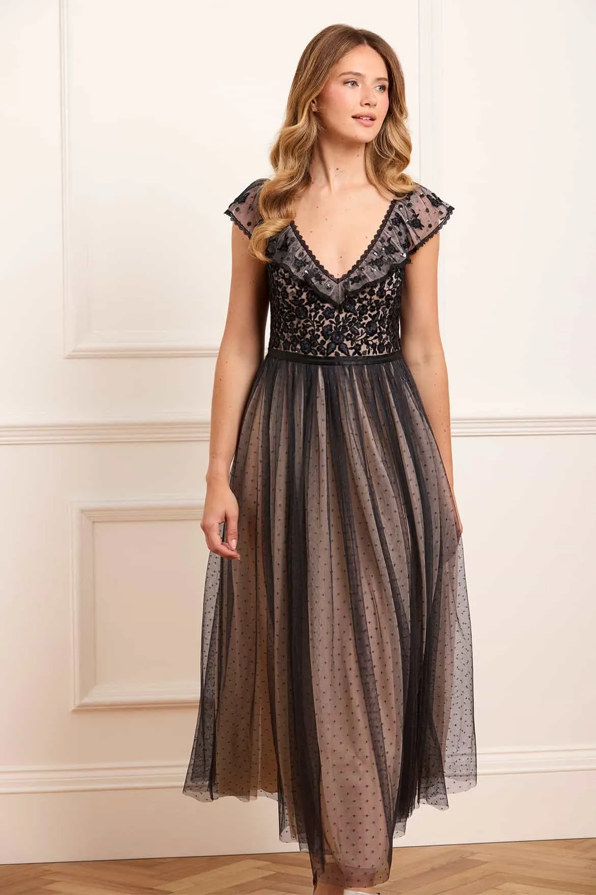 Adeline Bodice Ankle Gown Professional Comfort Golden Scene