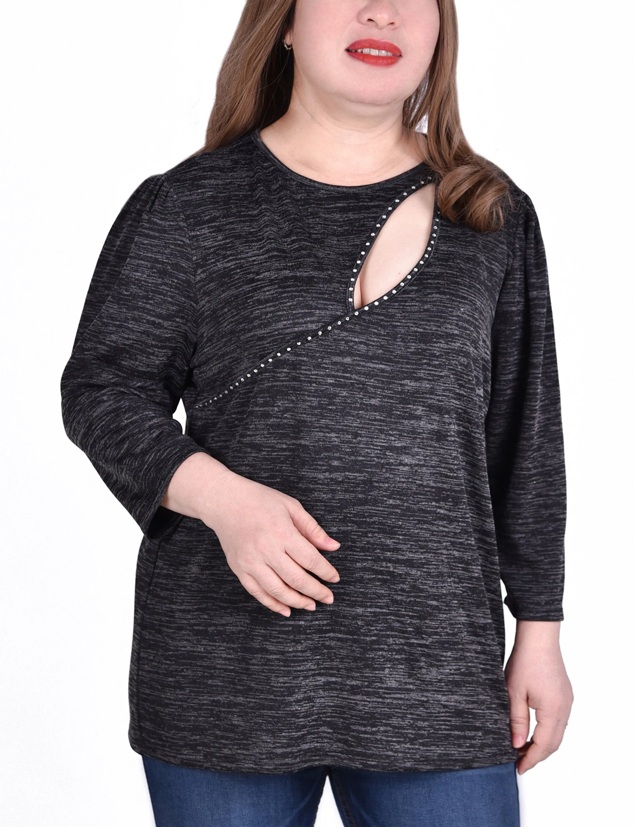 Eco Friendly Dye Process Plus Size 3/4 Sleeve Tunic Top With Front Cutout
