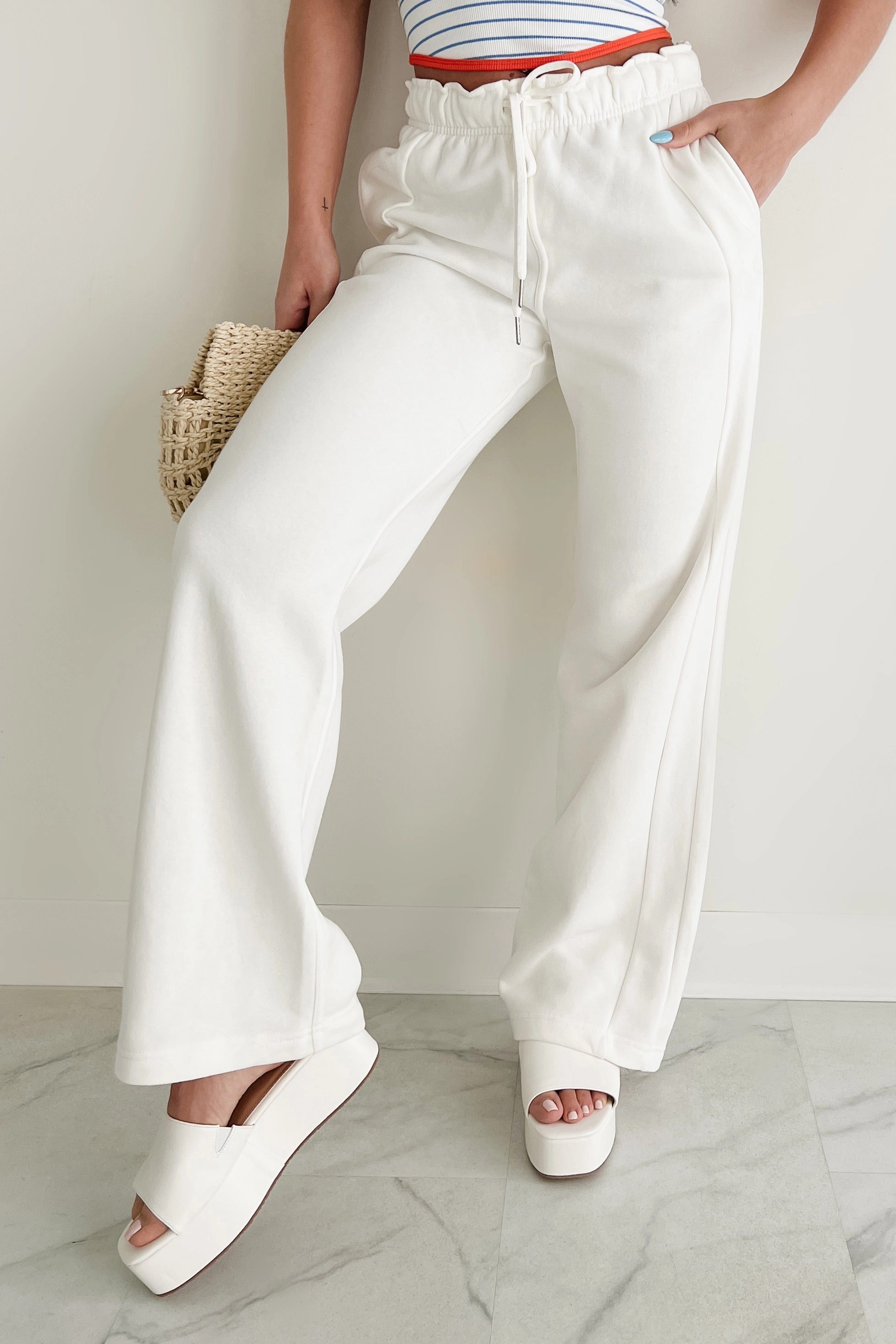 All Day Wear Comfort Fading From Memory Drawstring Tie Sweatpants (Off White)