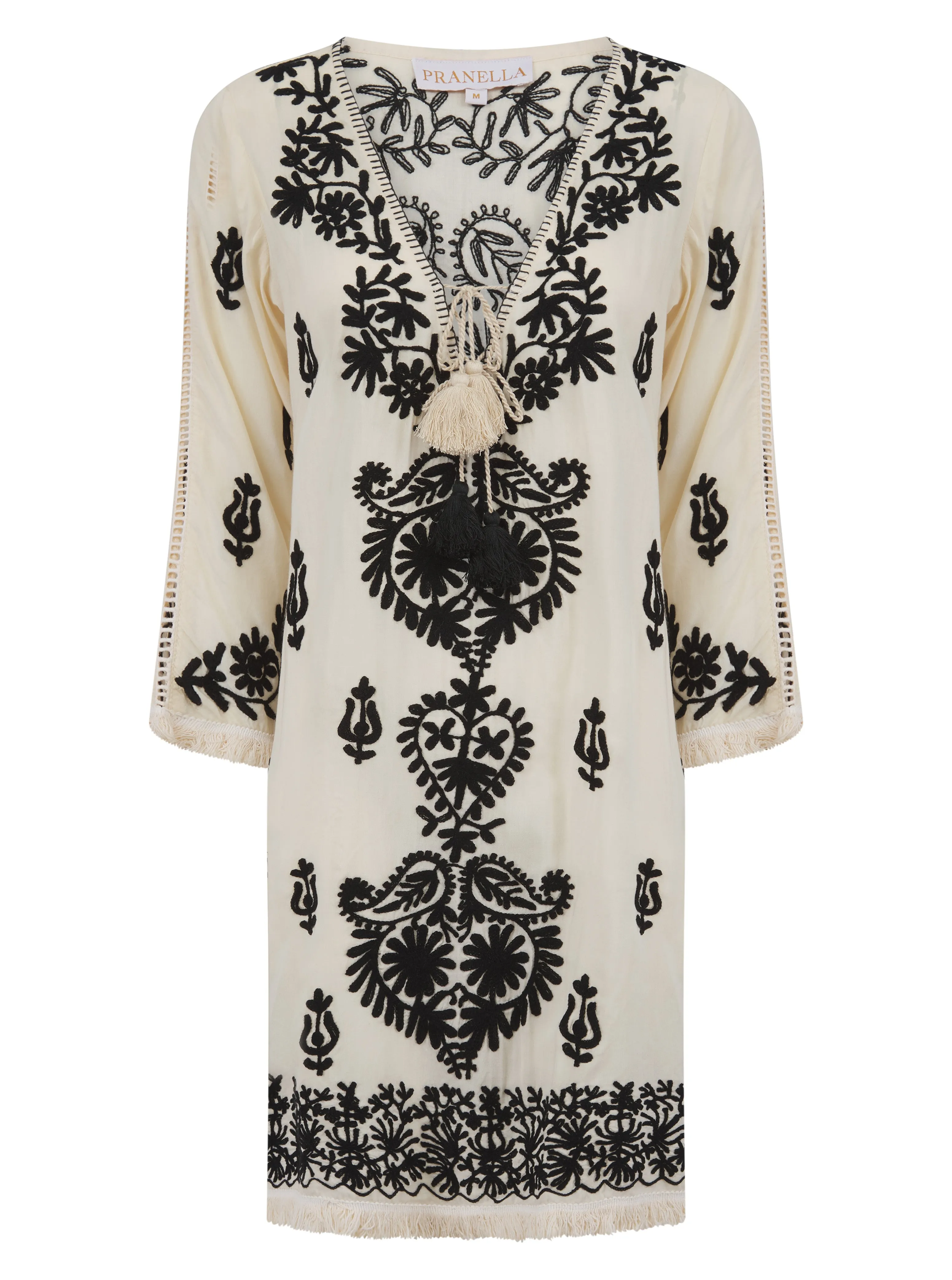 Sleek long-sleeve dress Dressy Yet Comfortable Aggie Dress Pearl/Black