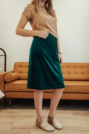 Carrie Stretch Velvet Skirt Peacock Day Wear