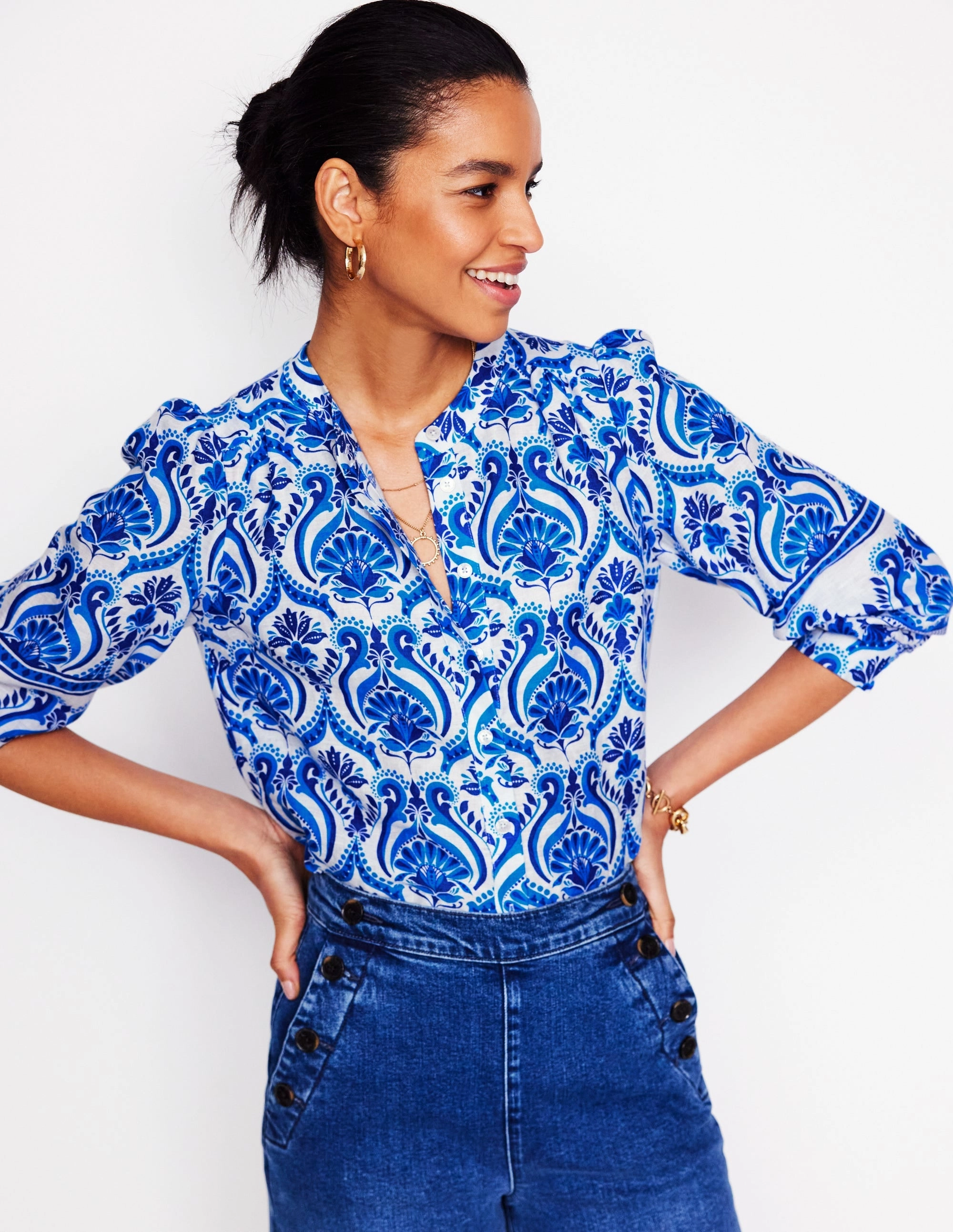 Alicia Linen Top-Blue, Ornamental Floral Eco Conscious Packaging Snag Proof Weave
