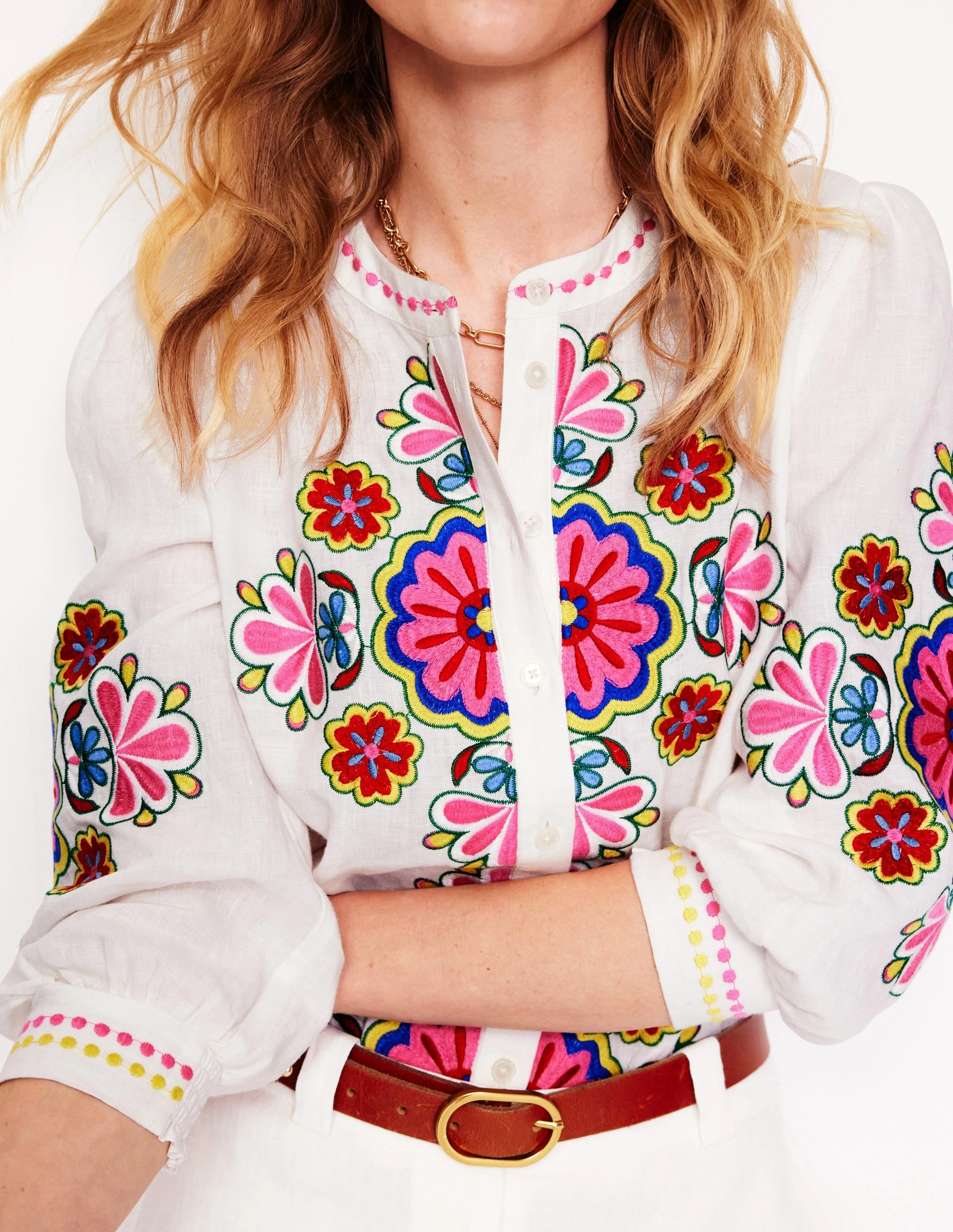 Alicia Linen Top-White, Floral Embroidery Loose cut