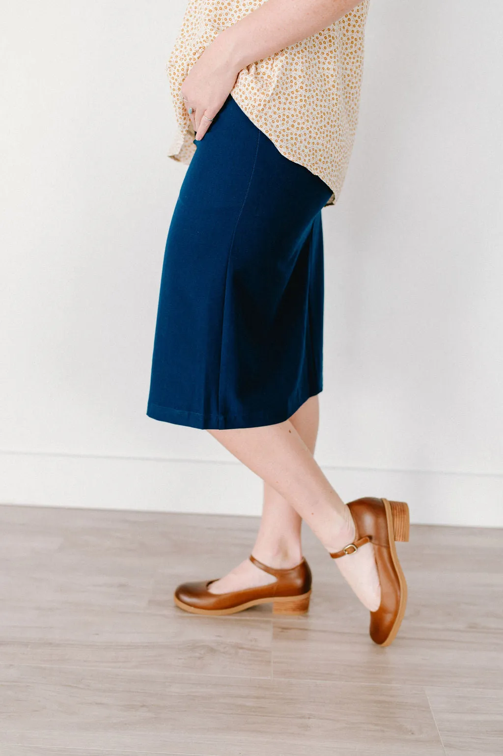 Friction Free Cashmere Touch Jasmine Skirt Navy