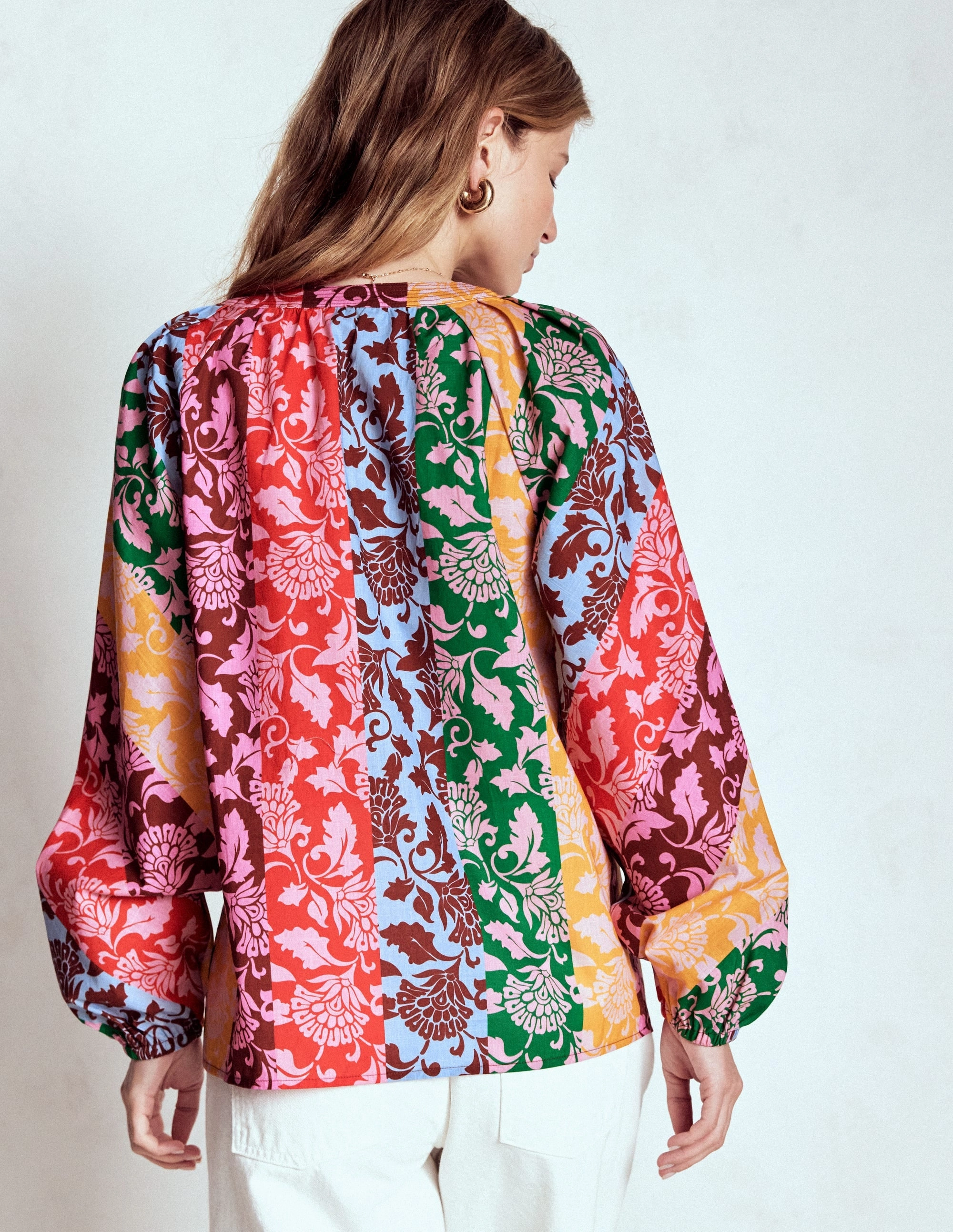 Long Sleeve Notch Top-Multi, Ornate Vine Full Coverage Fit