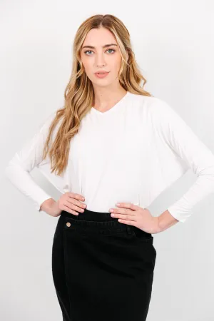 Allie Tee Elegant Vibe Airy Layer
