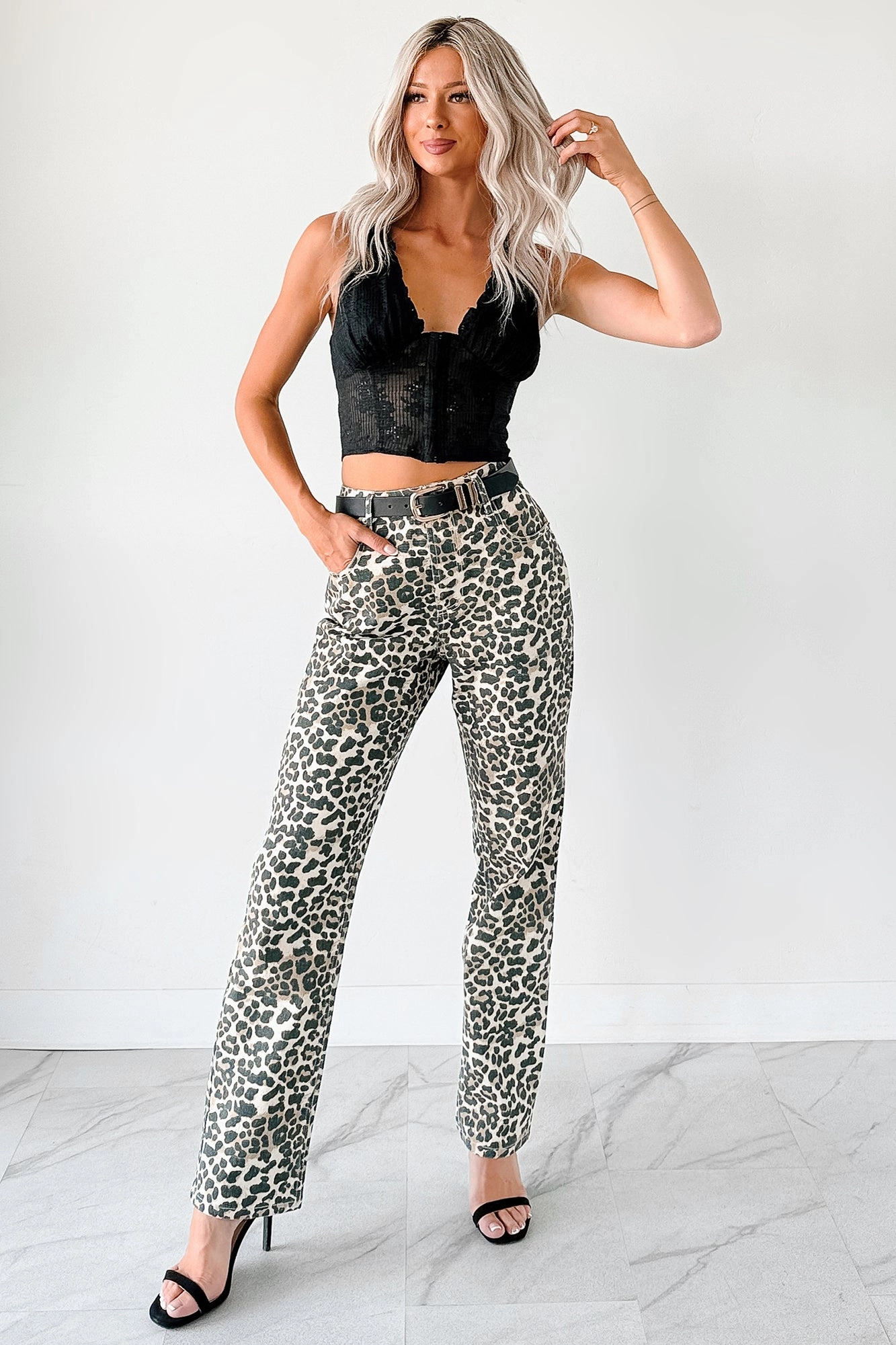 Calista High Rise Straight Leg Saige Denim Jeans (Leopard) Flatlock Seam Technology Snag Resistant Surface