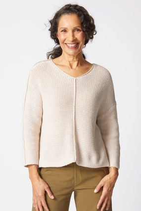 LightReflectiveTrim Habitat Fireside Cafe Pullover in Dove