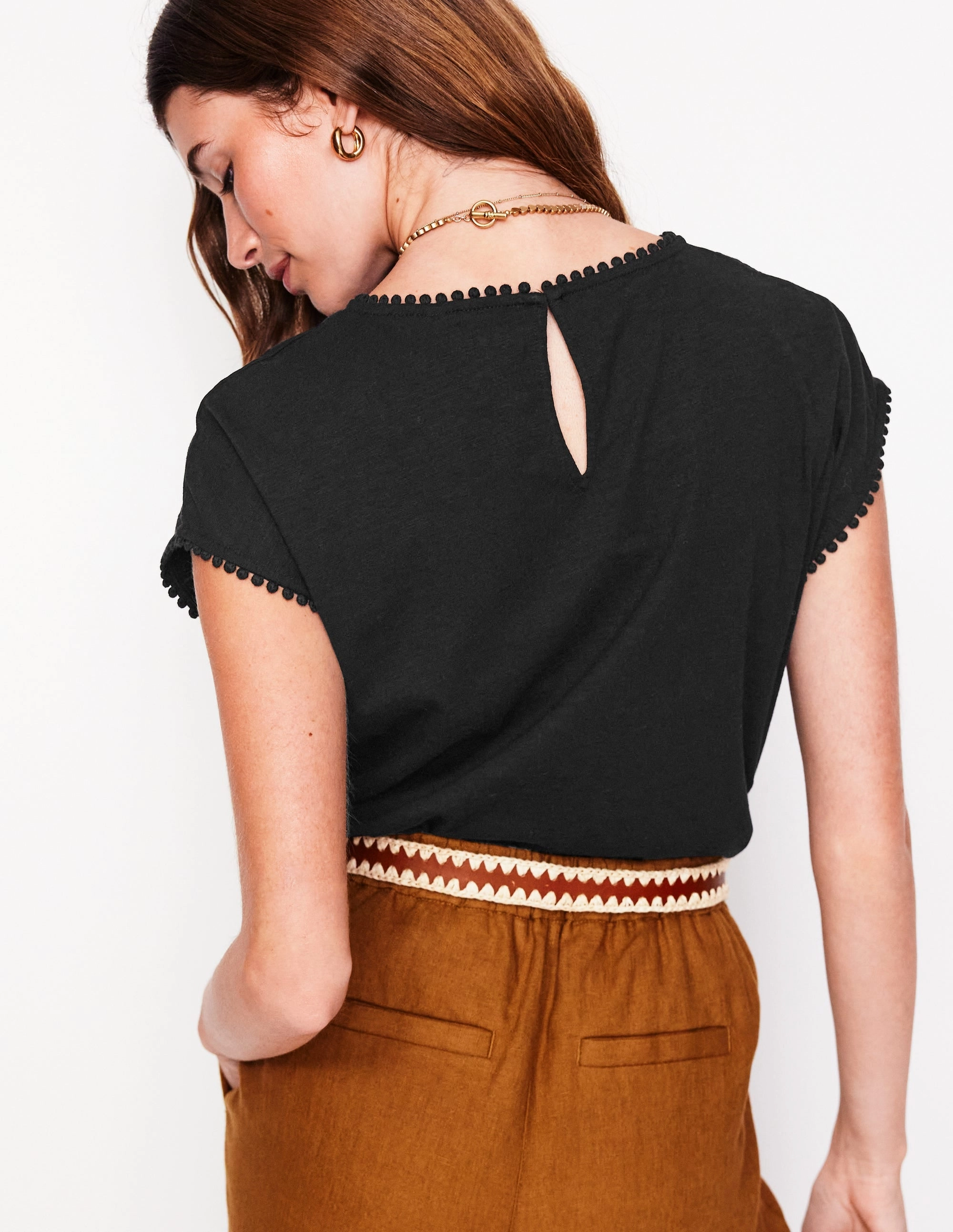 Convertible Neckline Anya Broderie T-shirt-Black