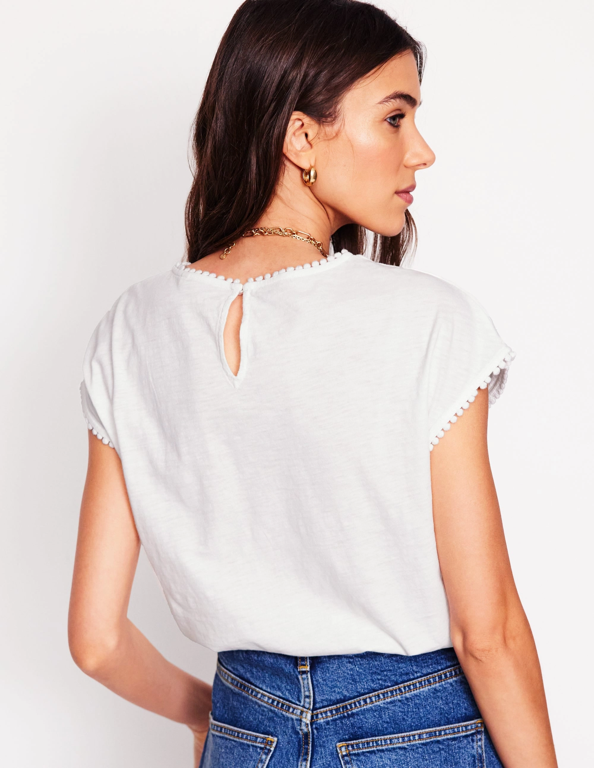 Anya Broderie T-shirt-White Petal Sleeve Architecture