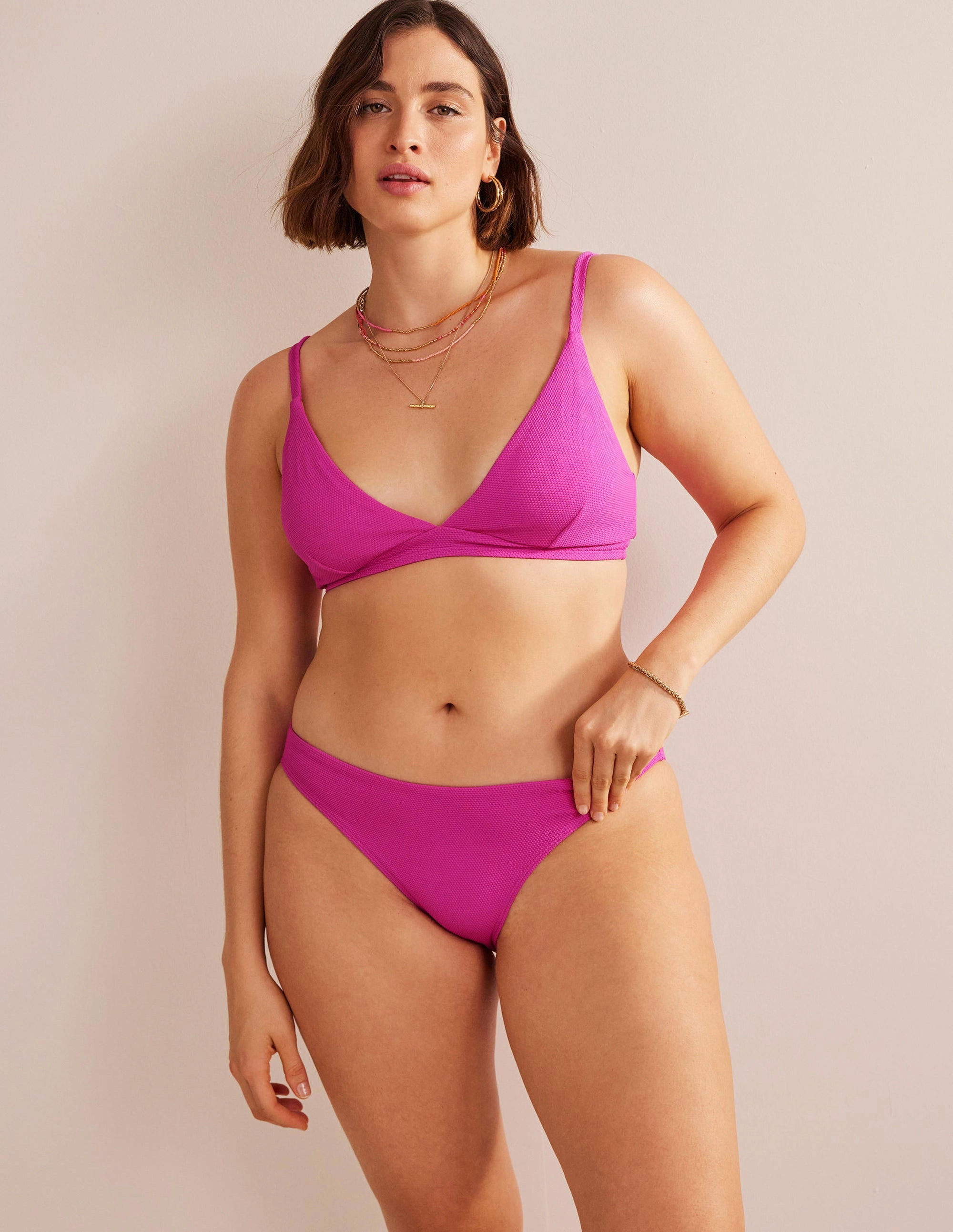 Vibrant-Colors Holiday Style Arezzo V-neck Bikini Top-Amazing Pink Texture