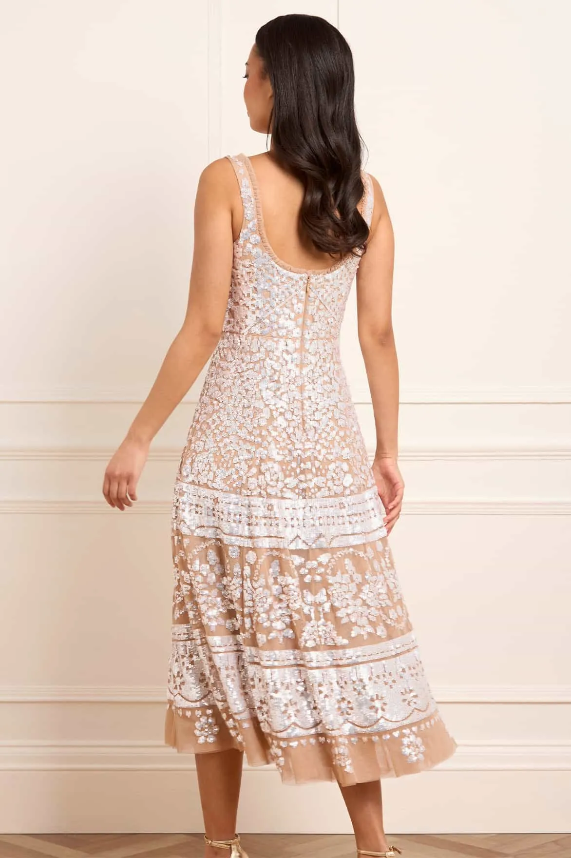 Minimalist-Style Aurora Scoop Neck Ballerina Dress