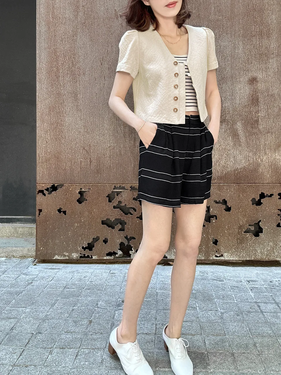 Beige Puff Shoulder V-neck Little Crop Quilted Jacket
