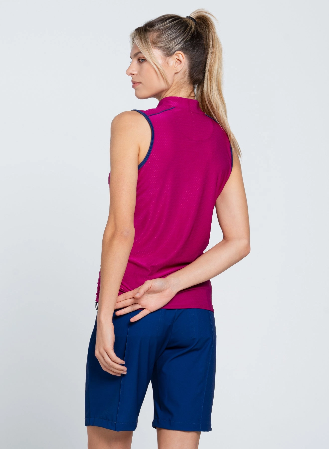 TumbleDryFriendlyMaterial Convertible Design On Par Zip Tank