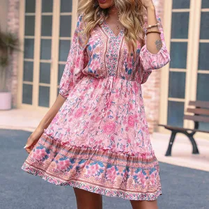 BOHO HALF-SLEEVED FLORAL DRESS_CWDSD3867 Fitted Look Date-Night