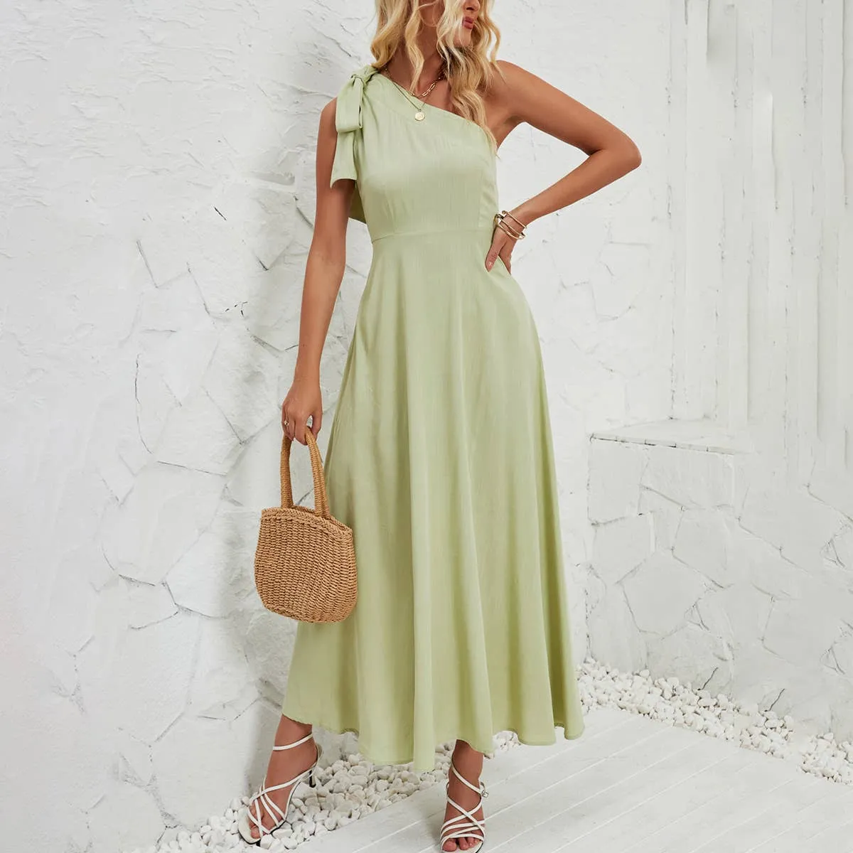 BOW ONE-SHOULDER BELTED DRESS_CWDMD1831 Light and Comfortable Wear Anniversary-Event