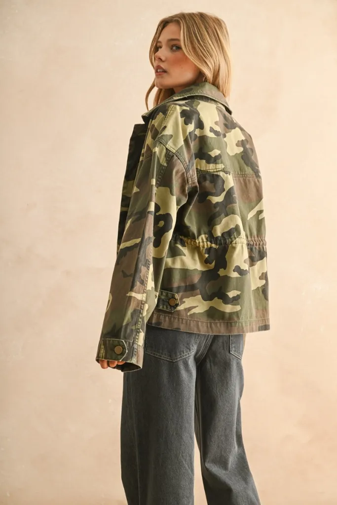 Jeanie Camo Jacket ChafeFreeEdging AntiStaticFabric