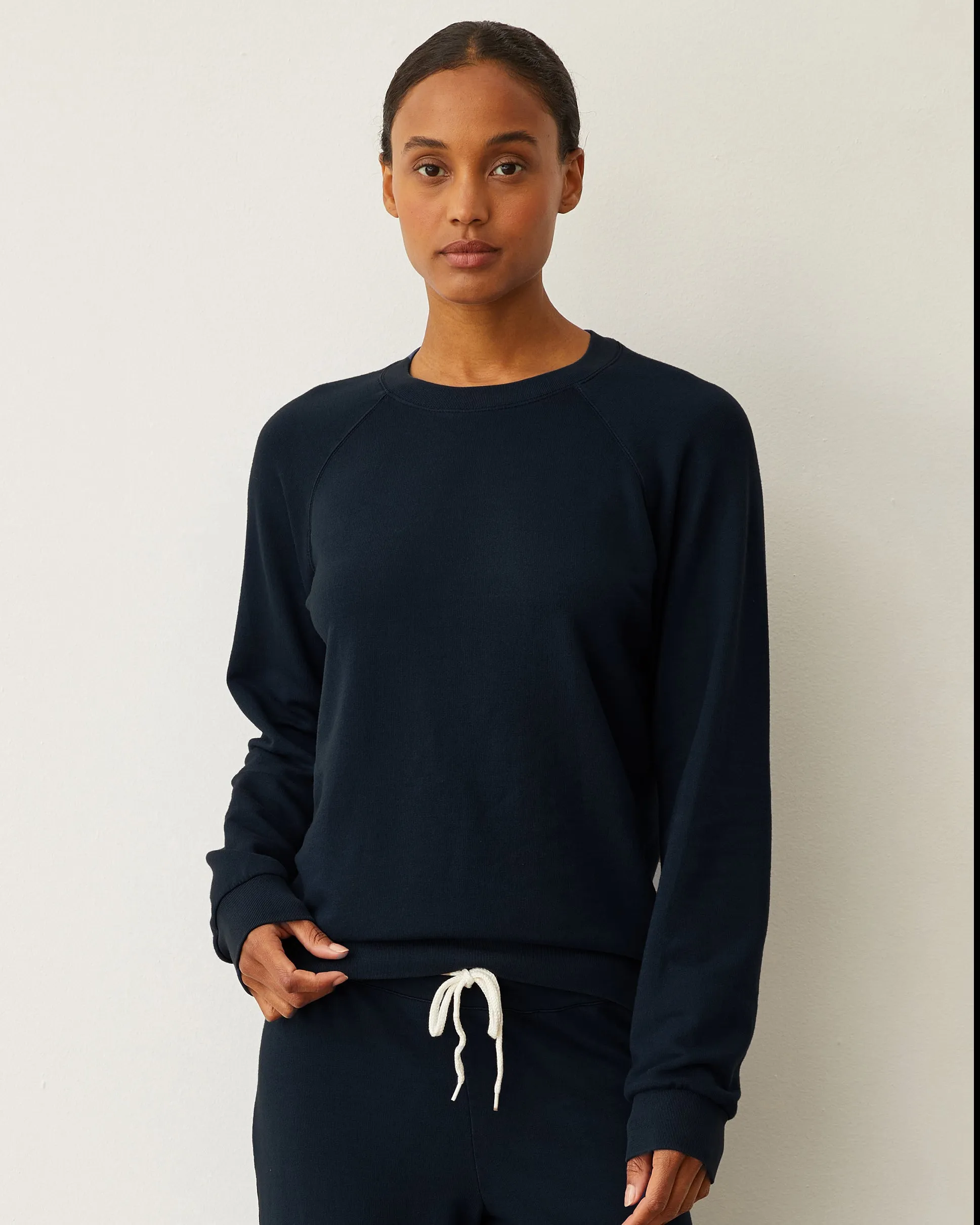 Softfleece Vintage Raglan Smart Waistband Fit Casual Silhouette