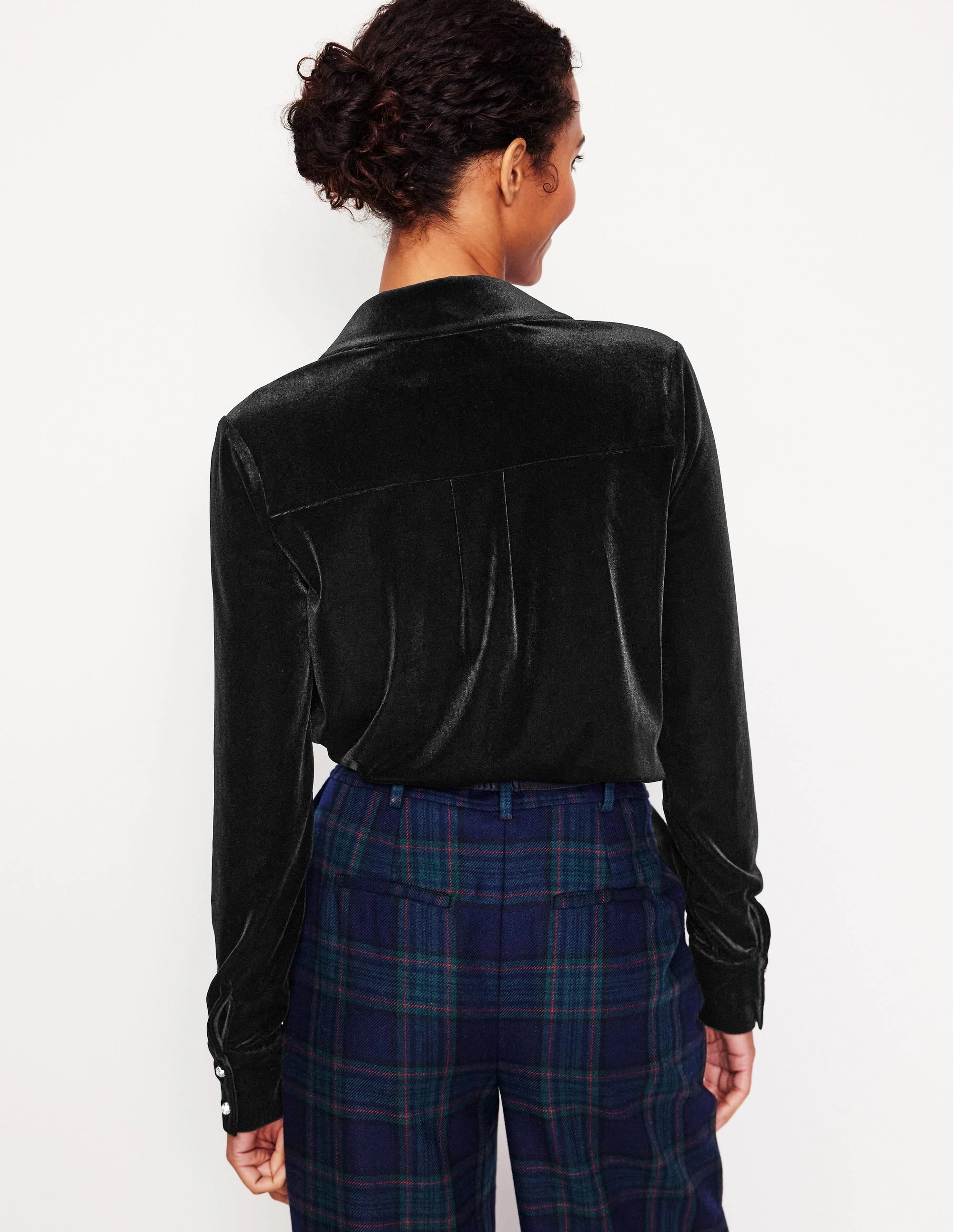 QuickDry WaterRepellent Coating Jewel Button Velvet Shirt-Black