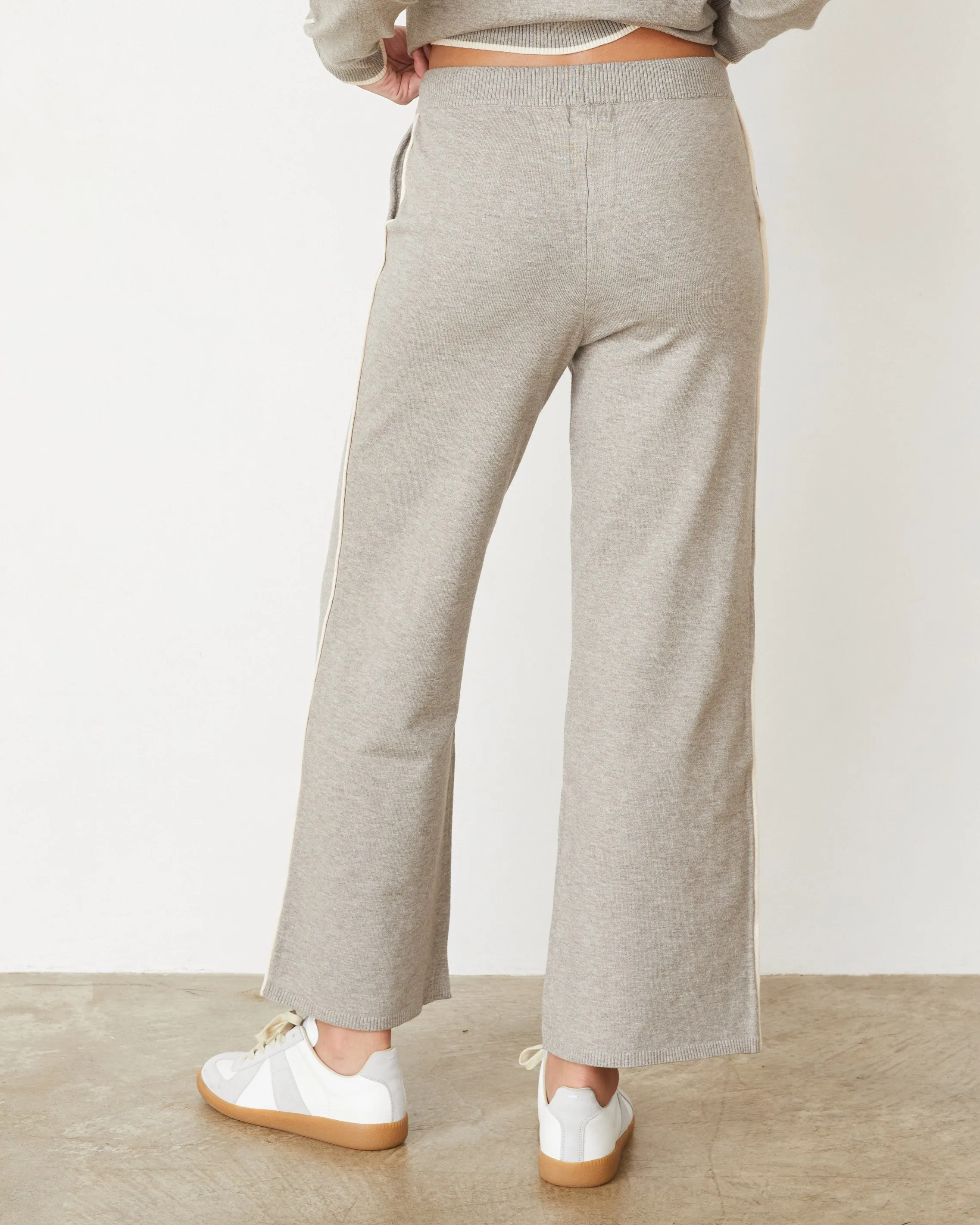 Stylish Jacket Professional Look Lightknit Pant With Contrast Piping