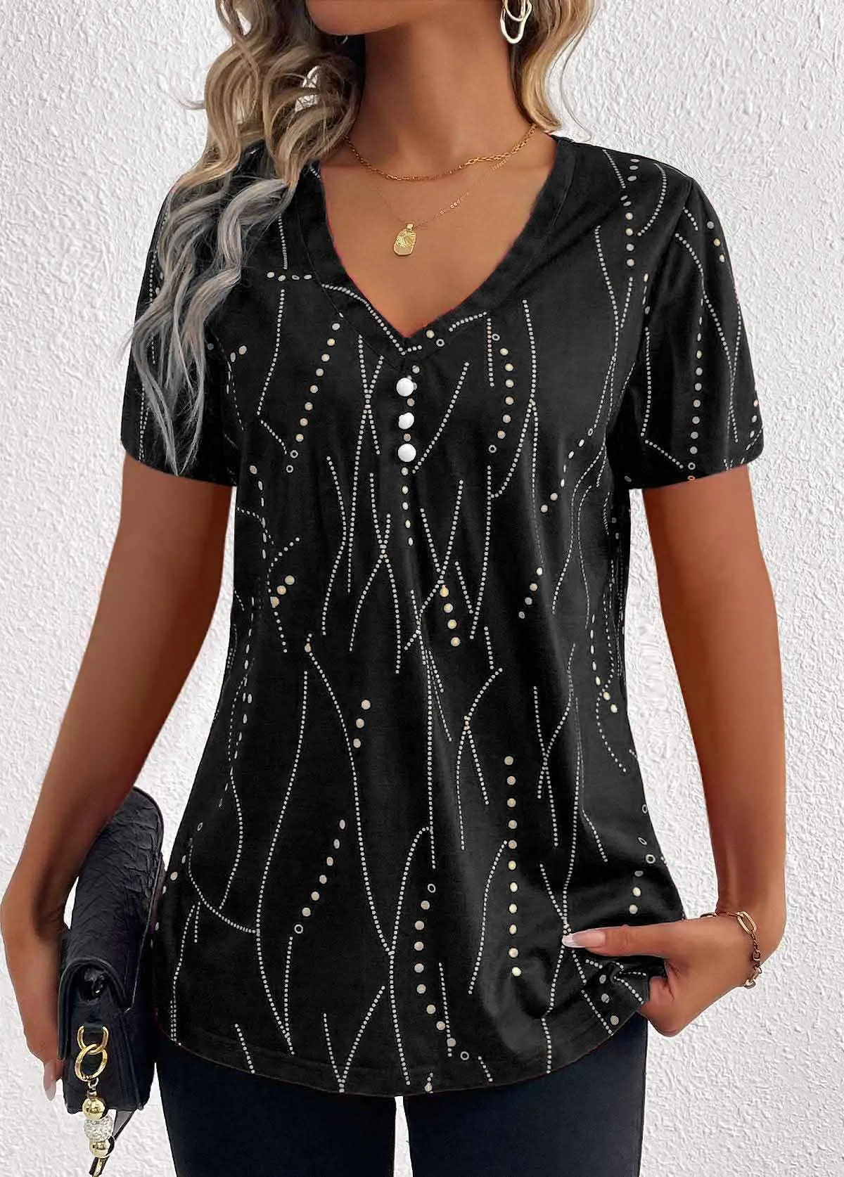 BUTTON DOT V-NECK SHORT-SLEEVED BLOUSE_CWTBLS0939 Ergonomic Pattern Design Chic Tee