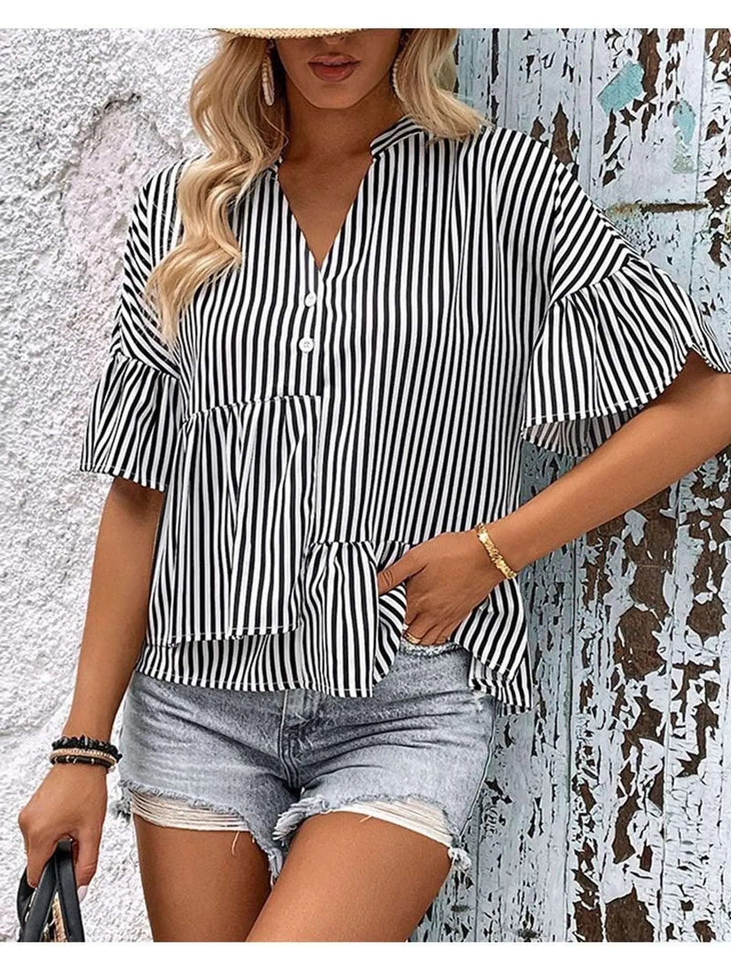MinimalistAesthetic CarbonNeutral Production BUTTON NECK RUFFLE SLEEVE STRIPE TUNIC TOP