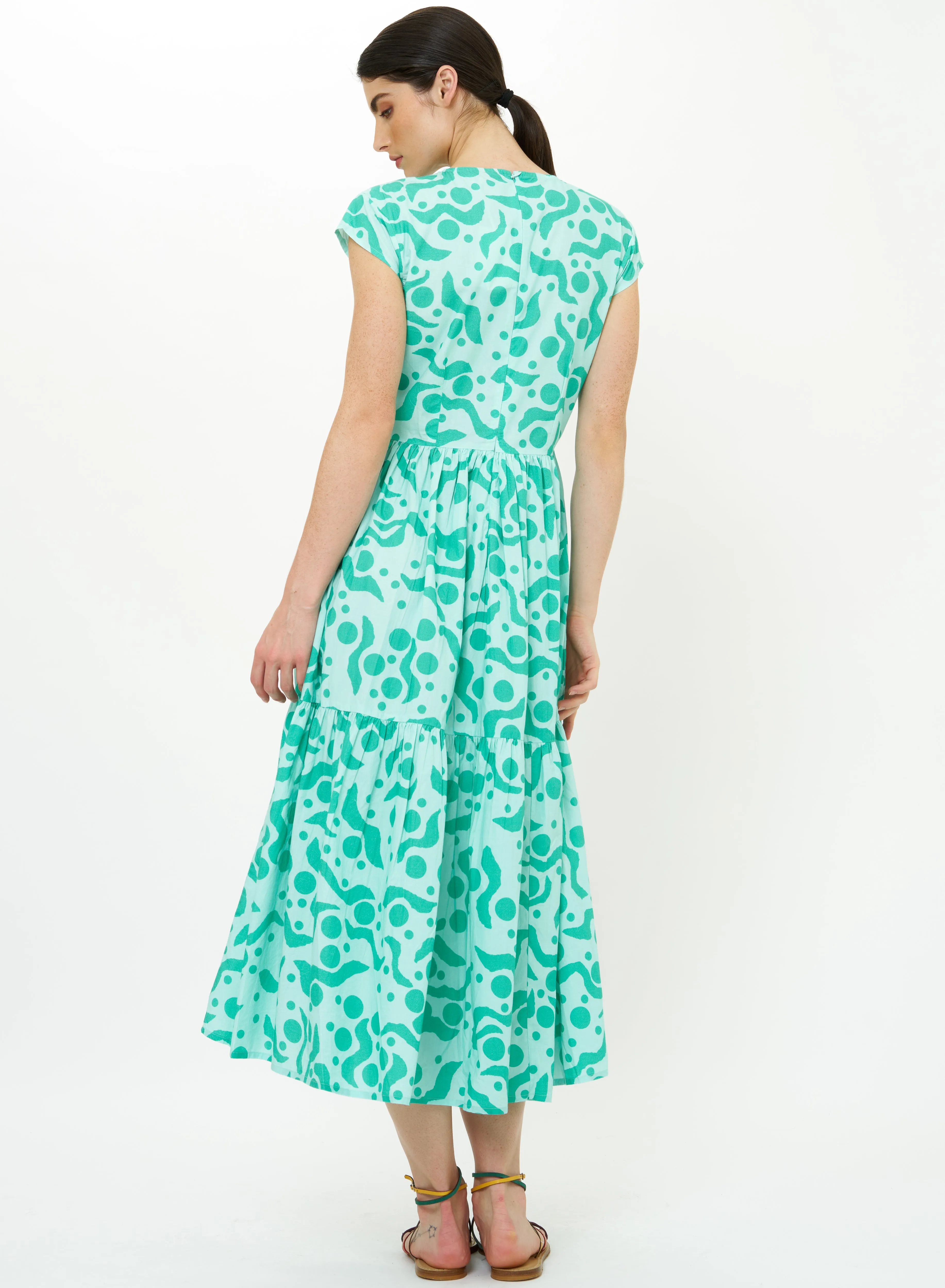 Cap Sleeve Midi Acadia Aqua Bloom Soft confident look