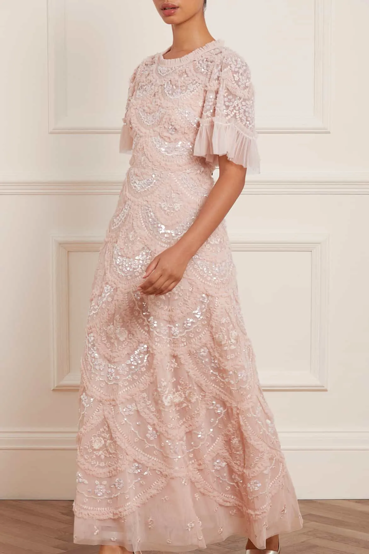 Carmen Ruffle Ankle Gown Daily Essential