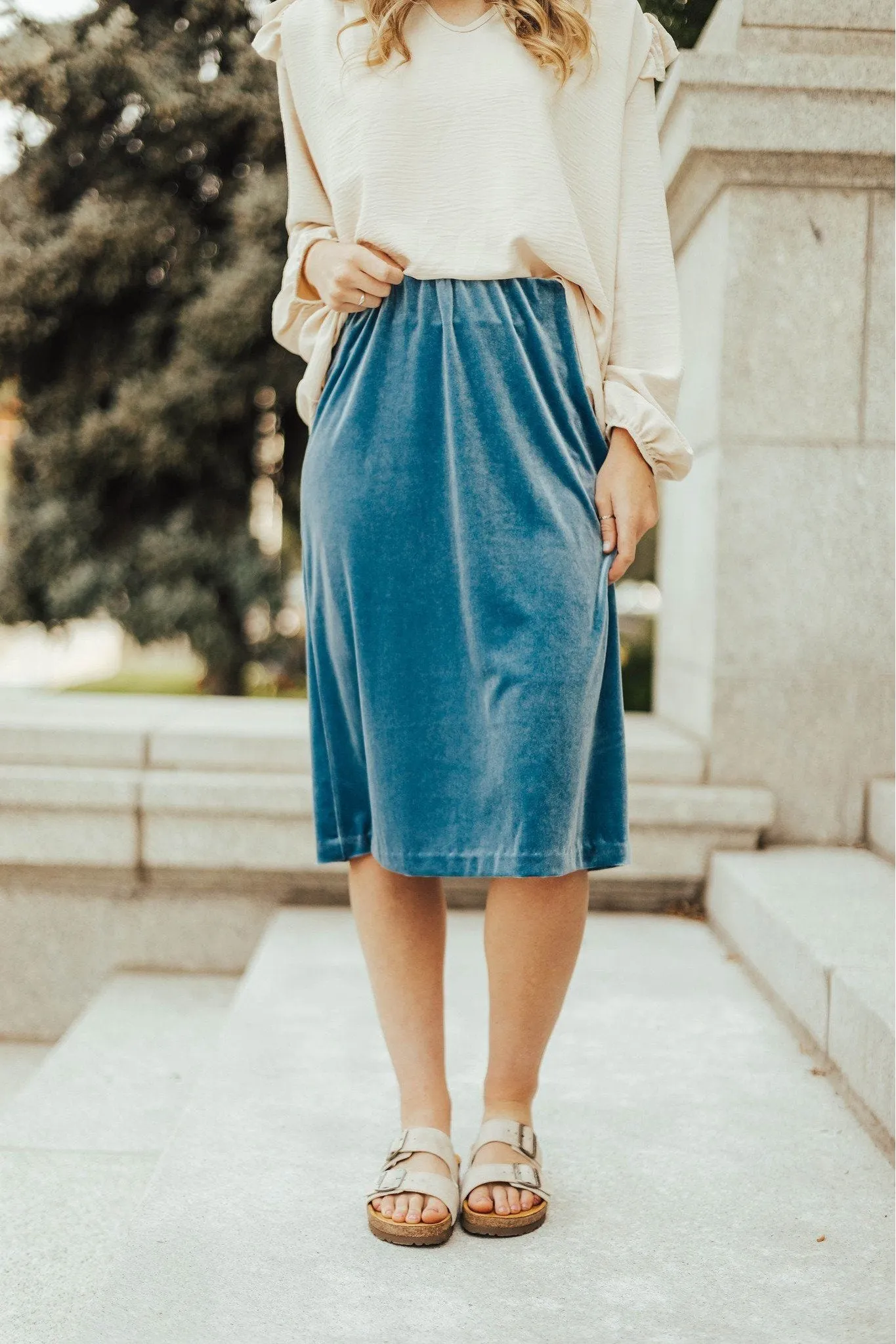 Style Essential Carrie Stretch Velvet Skirt Azure