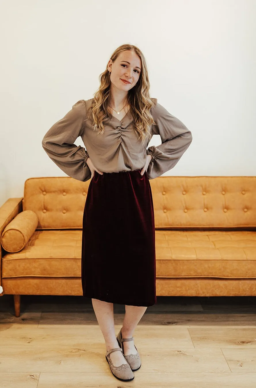 Carrie Stretch Velvet Skirt Burgundy City Ready