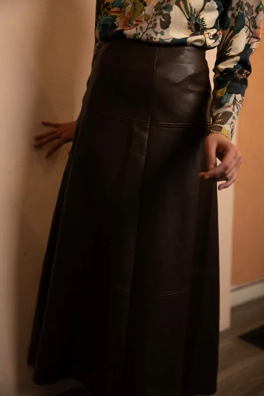 Rachel Skirt Casual Comfort Must Have Feature