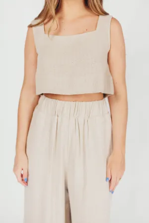 FlexibleWaistband AbrasionResistant Finish Christy Linen-Blend Sleeveless Cropped Top in Sand *Final-Sale*