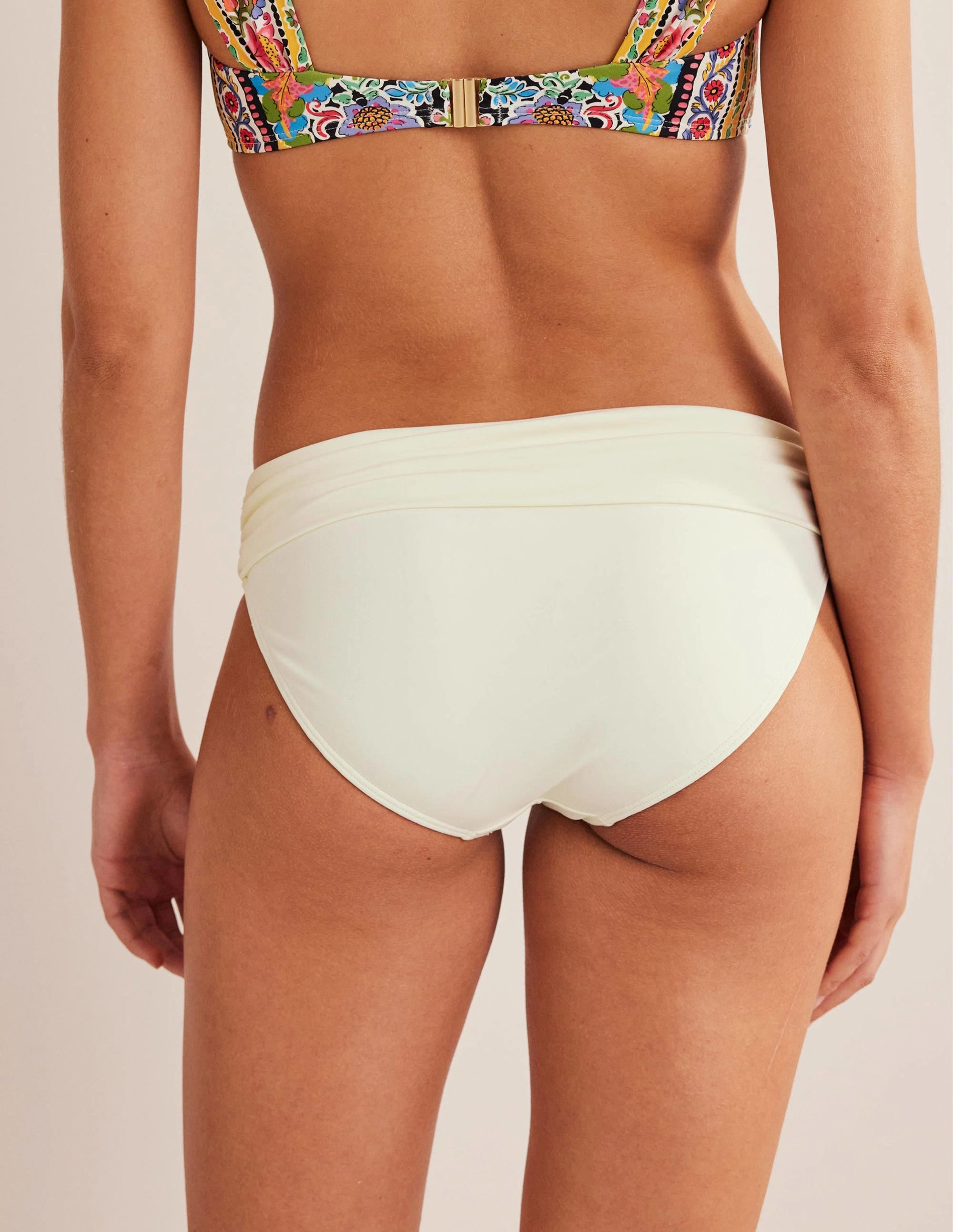 Quick Evaporate Tech Classic Fold Bikini Bottoms-Ivory