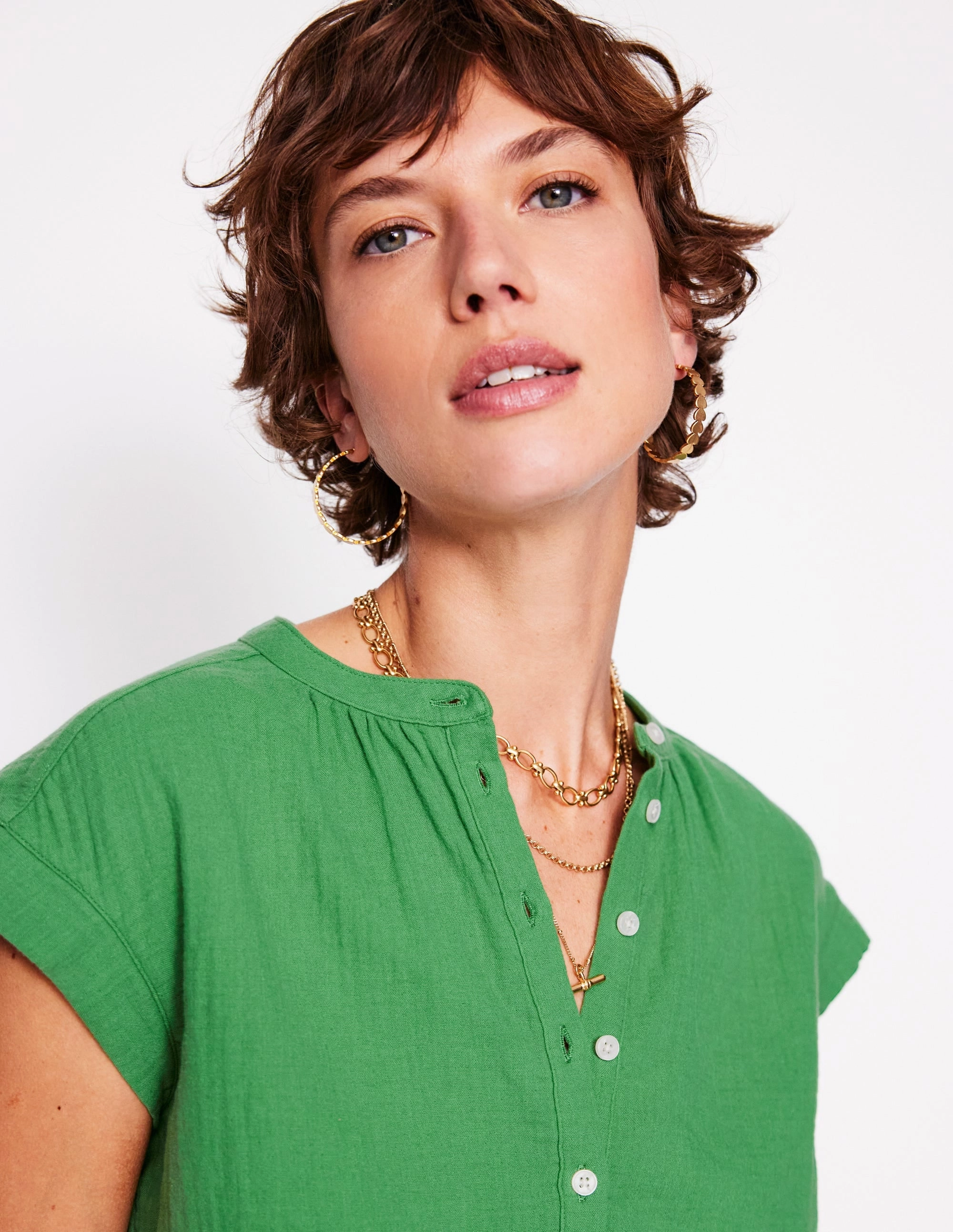 Sleeveless Double Cloth Top-Paradise Green Layered Collar Structure