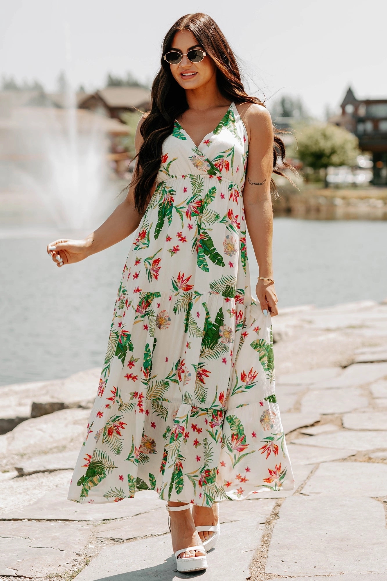 New York Flourish Club Sleeveless Floral Maxi Dress (Ivory/Multi)