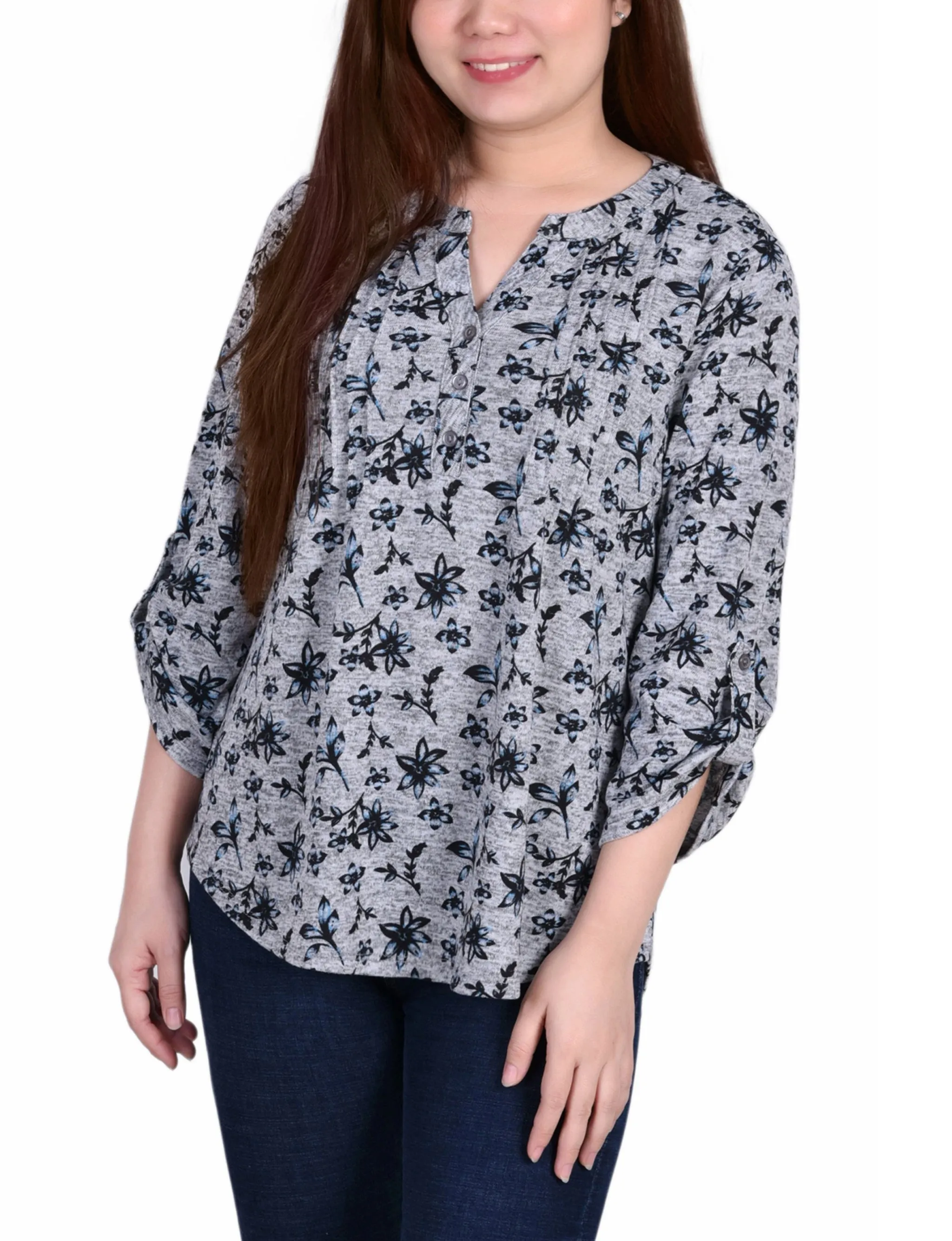 NonIrritating Seams Distressed Texture 3/4 Roll Sleeve Top