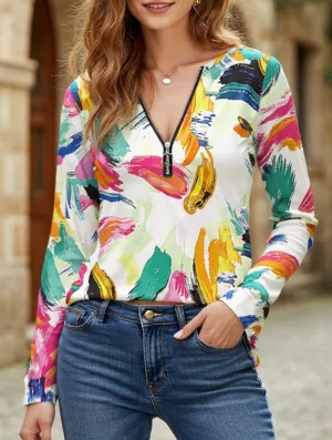 LightweightLayeredFabric Geometric V-neck zip-up regular top