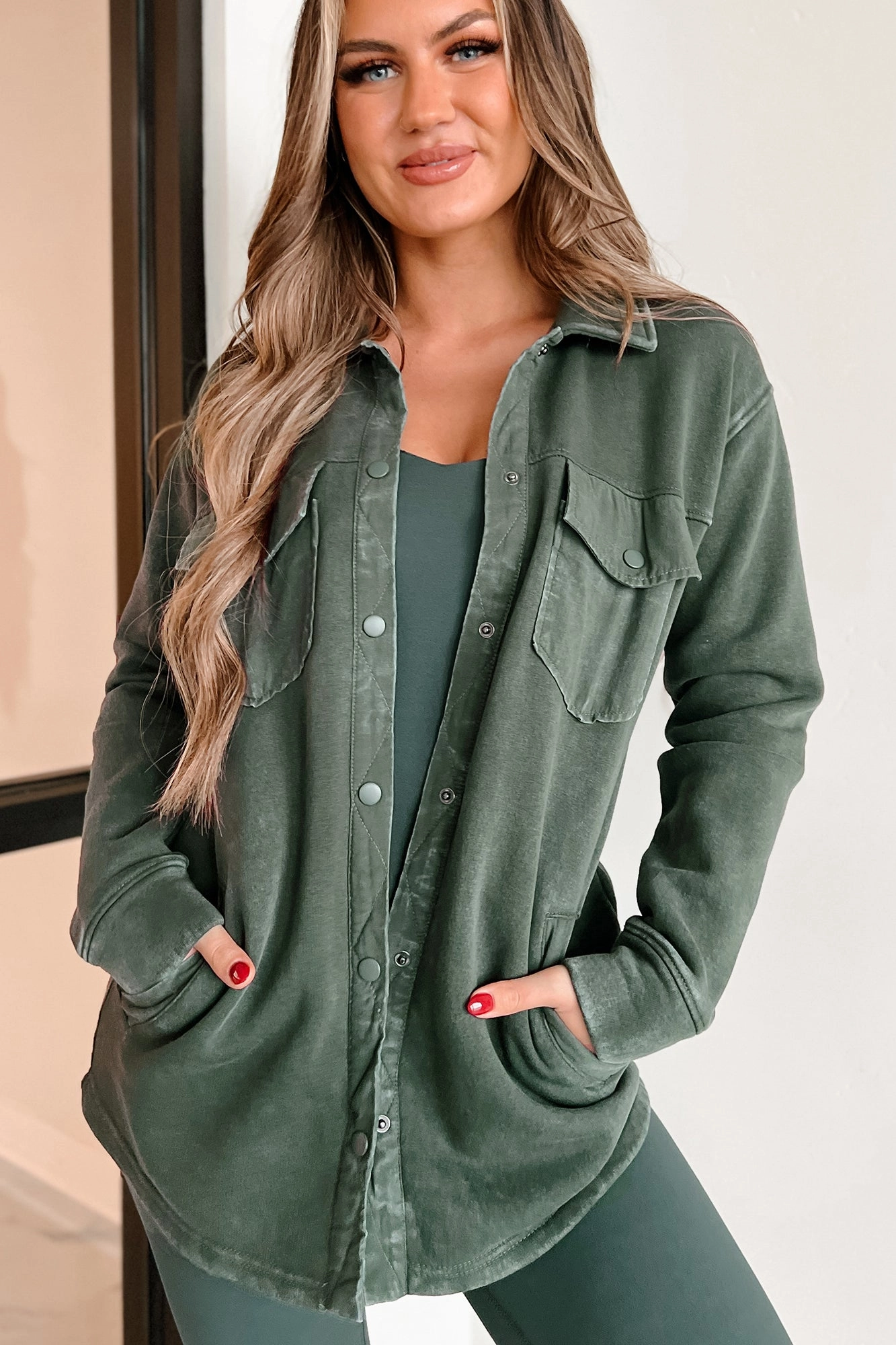 Recycled Polyester Keeping Positive Snap Button Shacket (Deep Forest)