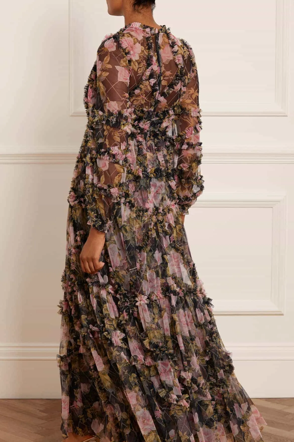 English Rose Diamond Ruffle Gown Airy Base