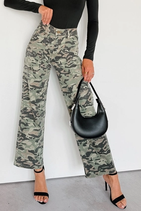Microfiber Blended Fabric Copernicus Camo Print Straight Leg Carpenter Jeans (Camo)