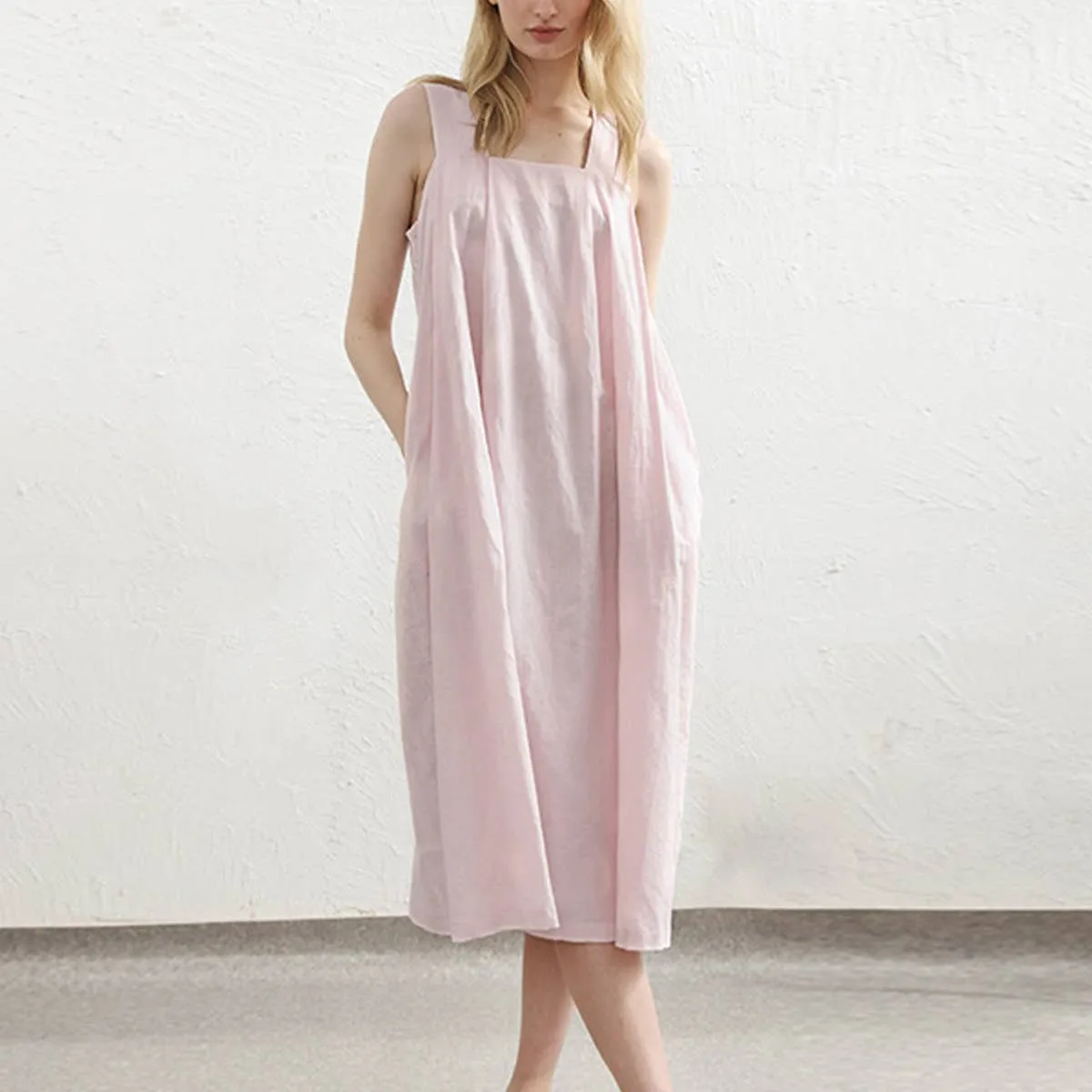 Chic And Comfortable Day Chic COTTON FABRIC LOOSE SLIP DRESS_CWDSD4040