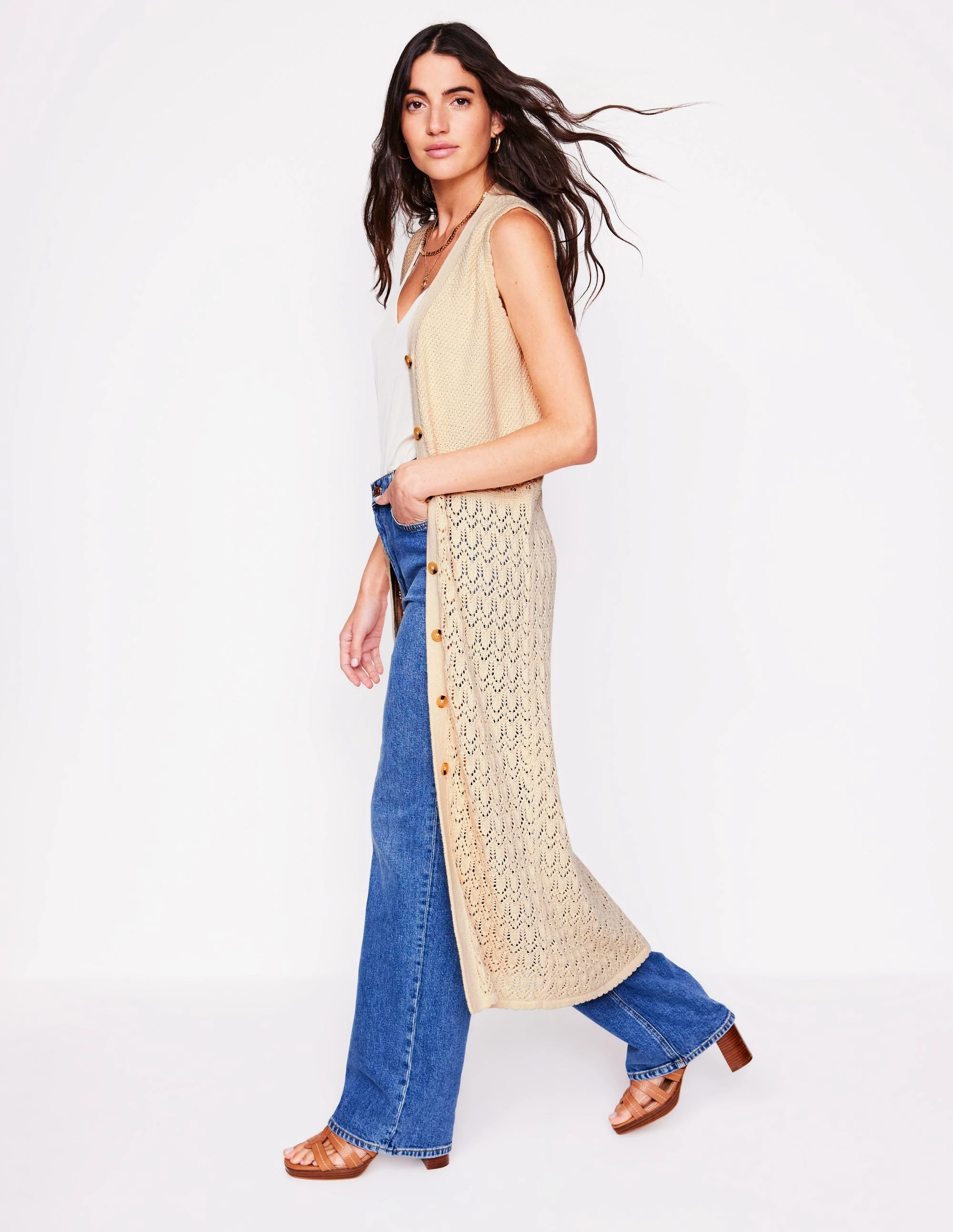 Crewneck Style Eco Friendly Fibers Cotton Sleeveless Cardigan-Warm Ivory