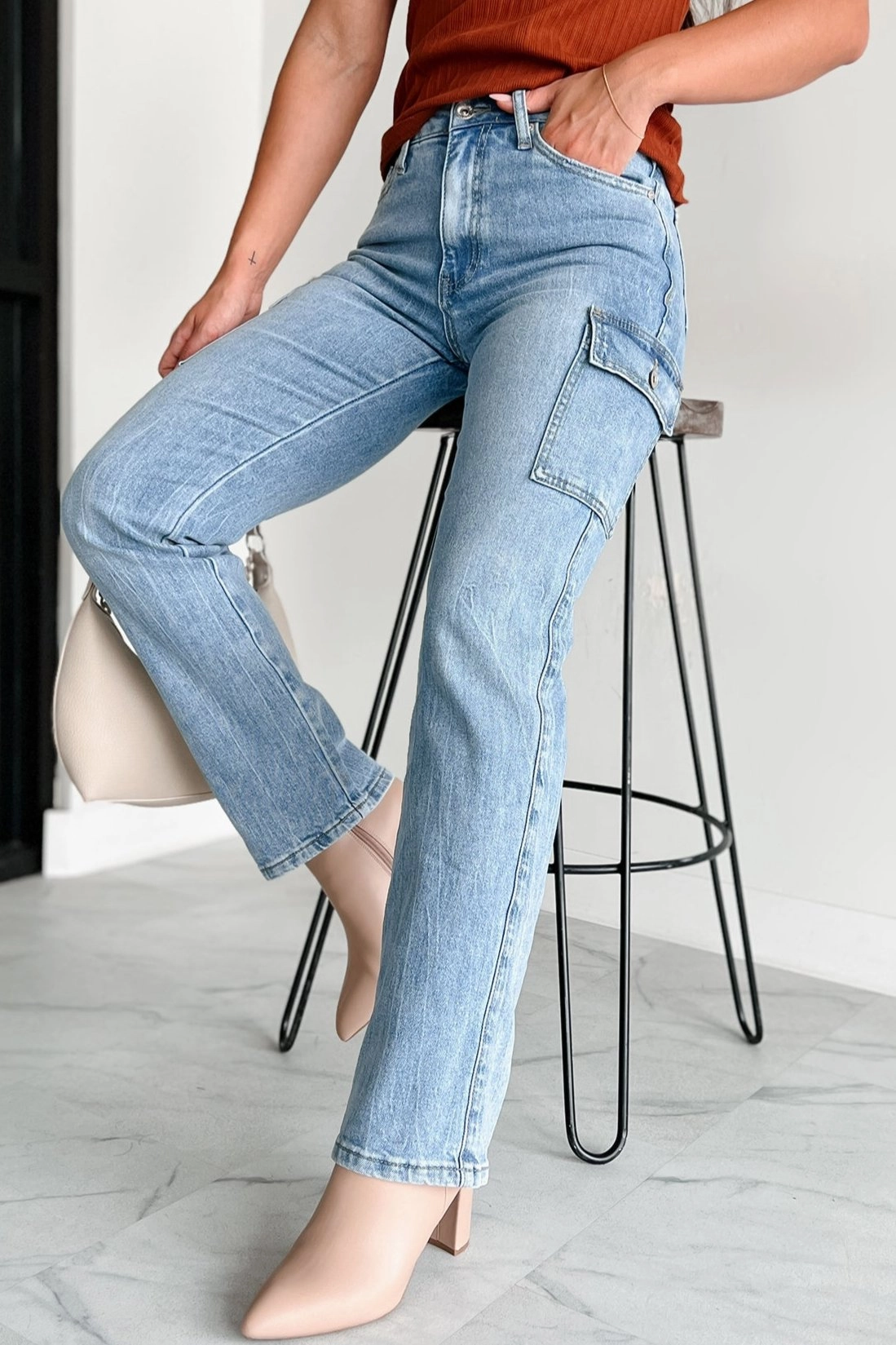 Non Slip Waistband Cova High Rise Special A Cargo Jeans (Medium Dark)