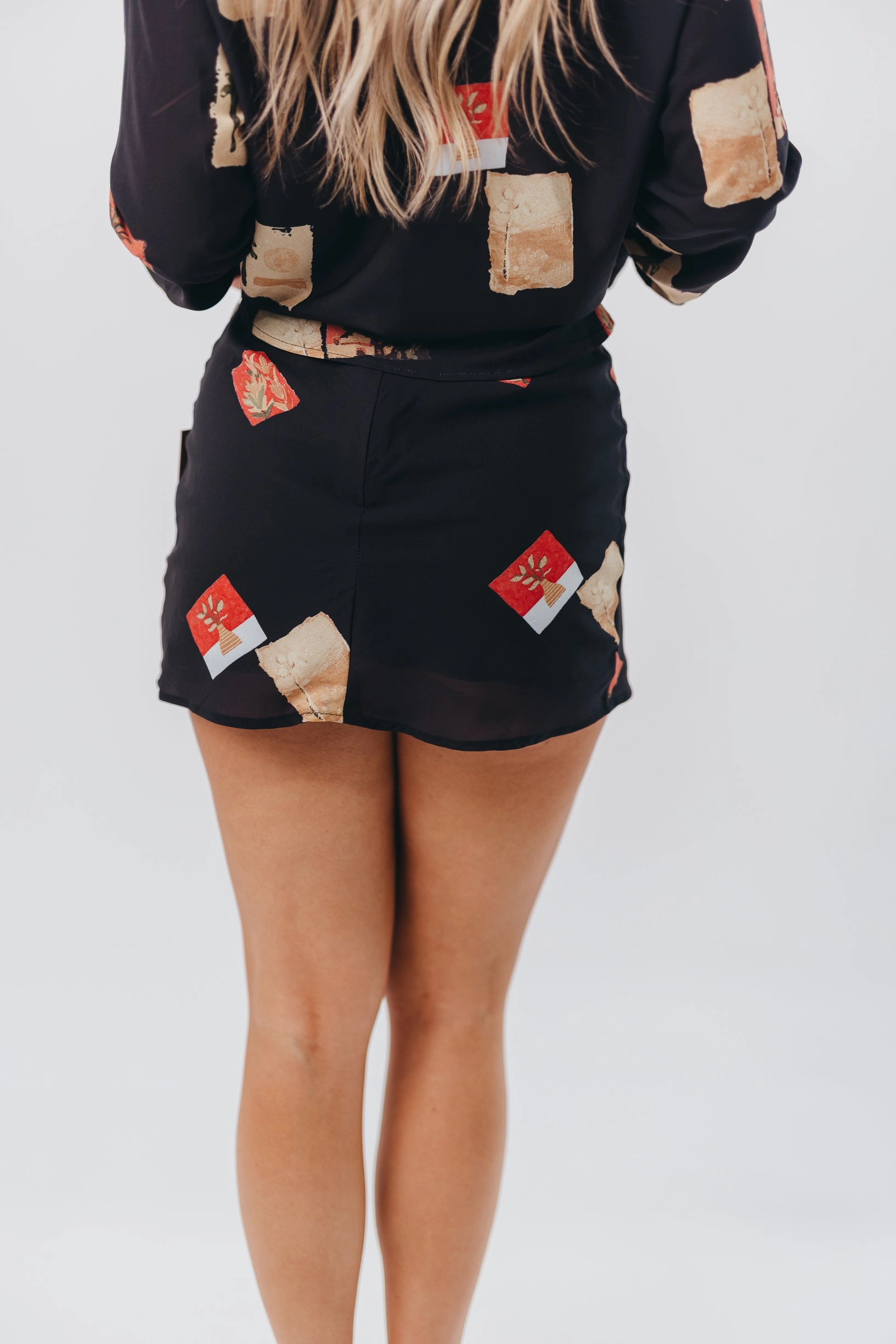 Comfortable fit Cozumel Mini Skirt in Black