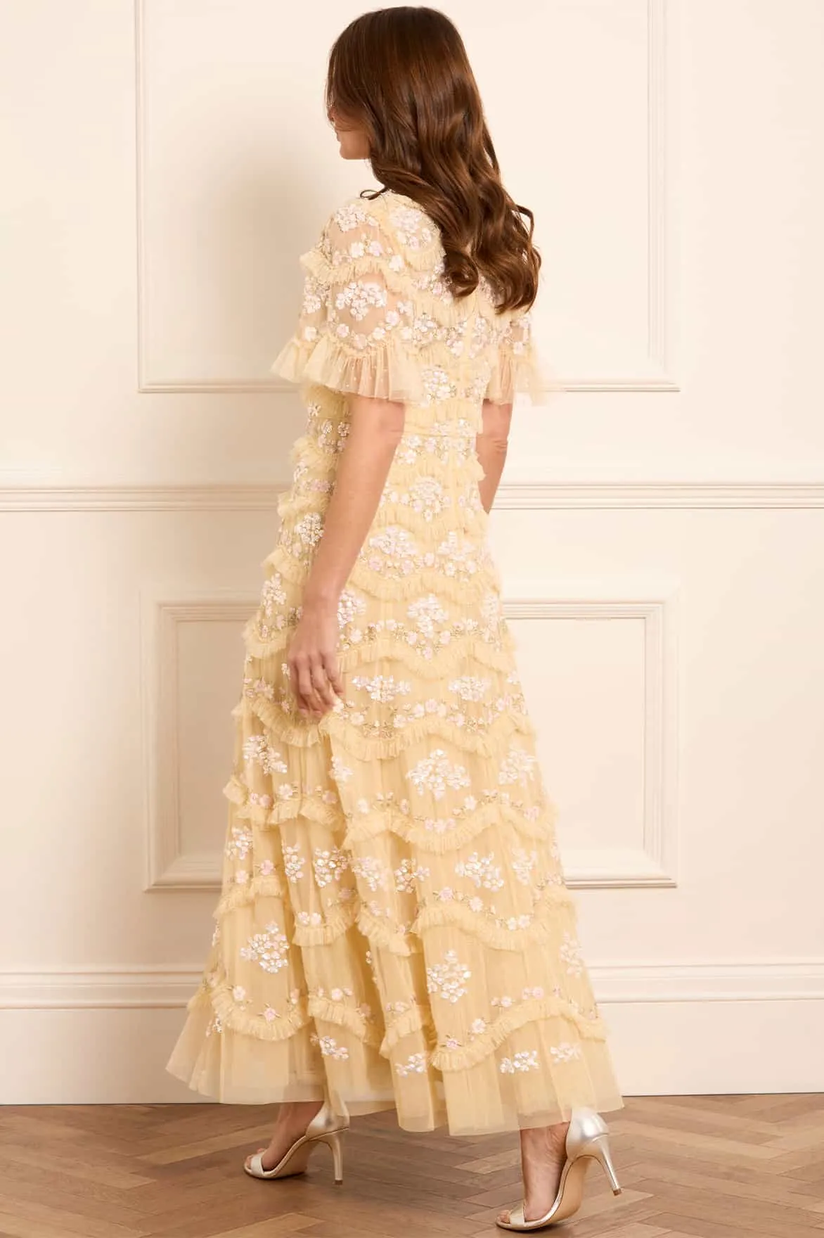 Resort-Wear Relaxed-fit gown Daisy Wave Ankle Gown
