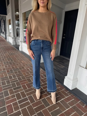 Dear John Holly Straight Leg Jeans in Summerville Button Down Collar Style TaglessNecklineComfort